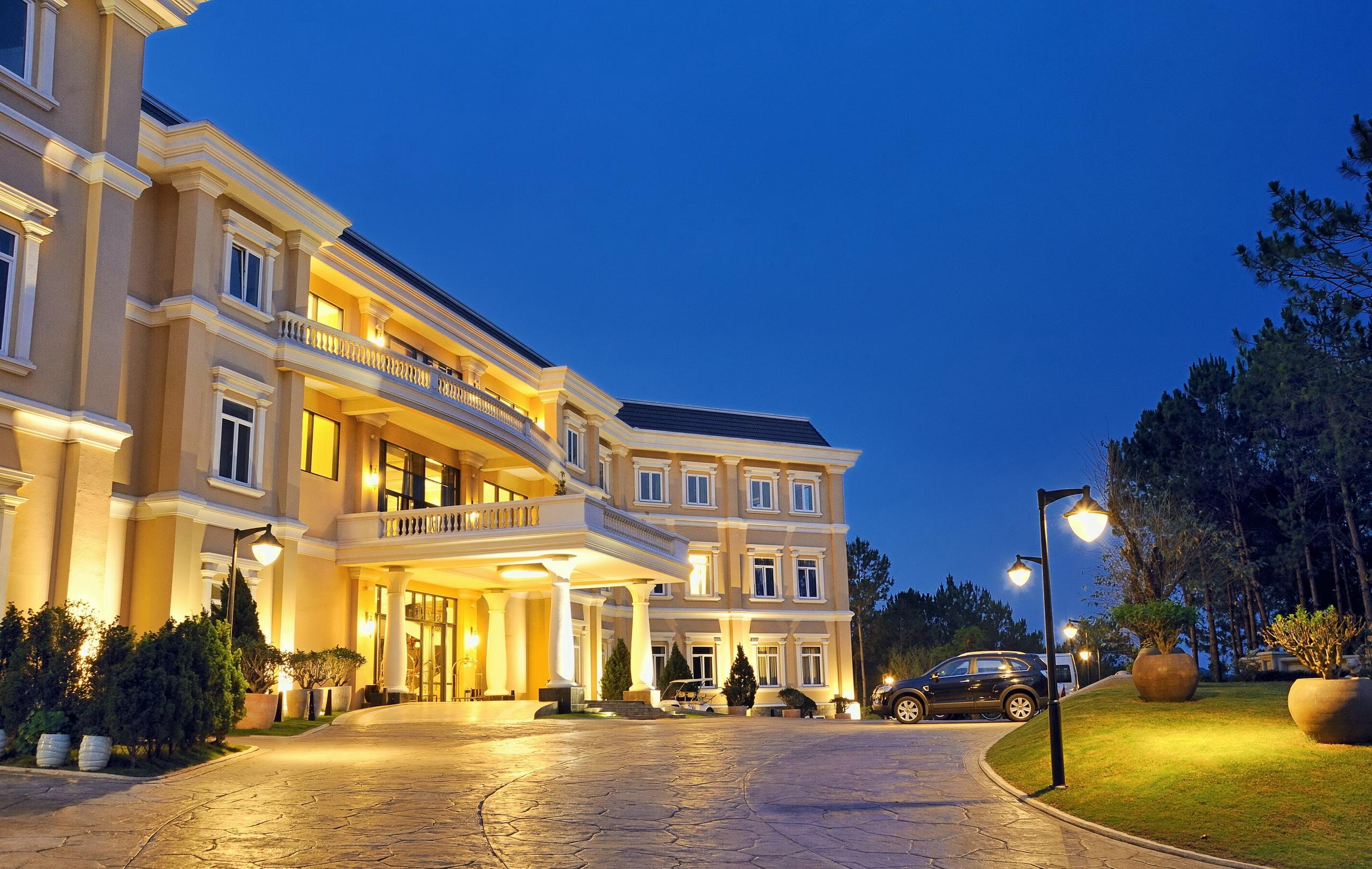 Đặt phòng khách sạn